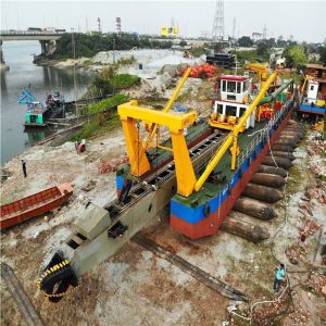 4000m3 Diesel Engine Water Flow Cutter Suction Dredger with Customized Request