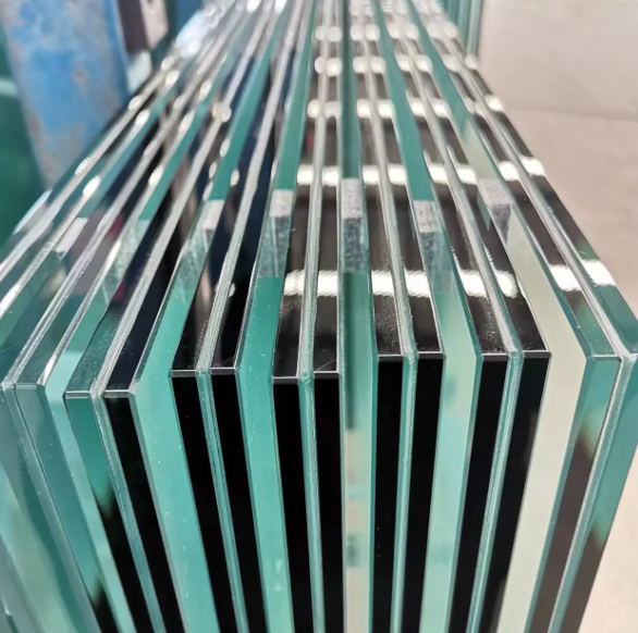 China Clear/Colours Tempered Laminated Glass Factory Price Chinese Manufacturer on sale