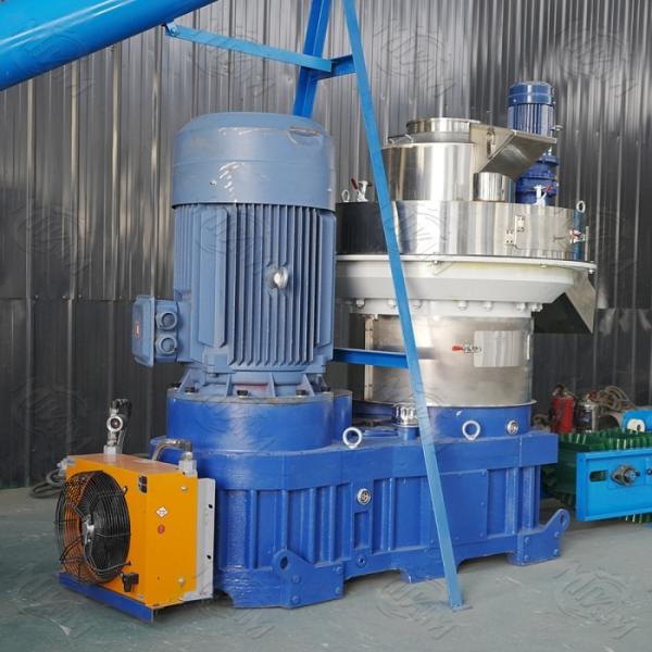 Commercial Agricultural 2-12mm Wood Pellet Making Machine With Diesel Engine
