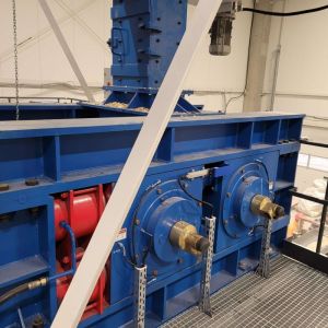 Low Energy Consumption High Efficiency Mining High Pressure Grinding Roller