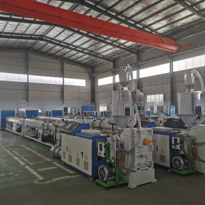 China Newly Designed HDPE Water Supply Pipe Extrusion Machine / Production Line 20-110 mm on sale