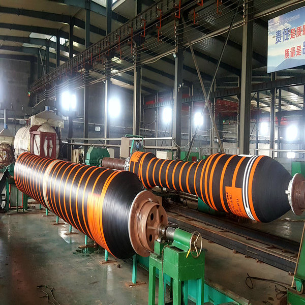 Marine Mainline 21bar Floating Hose Large Size For Crude Oil Delivery Offshore Mooring