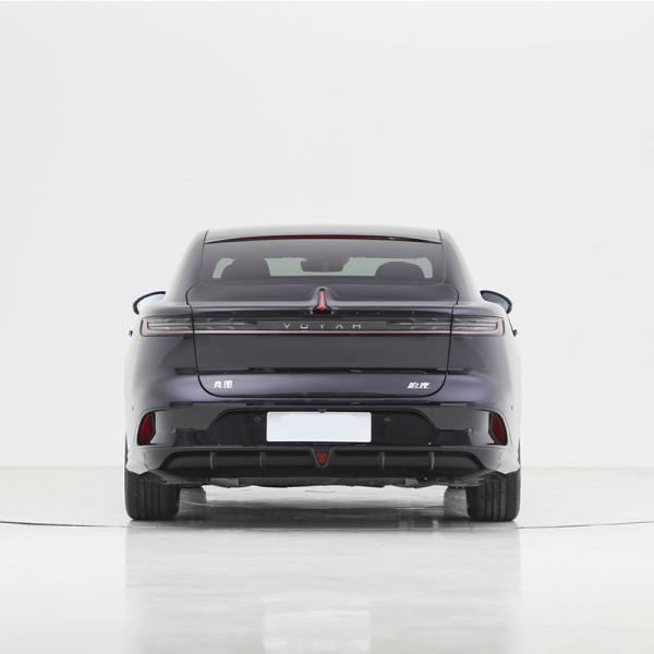 Black Color Electric Car Voyah Passion Hybrid Dual Motor Long Range Vehicle
