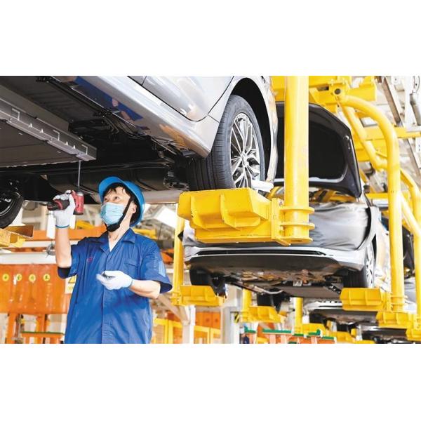 Dongfeng Peugeot 408X 2023 360THP Charm Edition 5-seat Hatchback with Front 4 Rear 4 Radar and Multi-link Rear Suspension