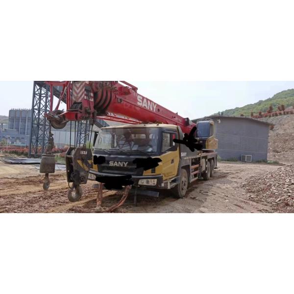 Buy Construction Machine 25 Ton Mobile Crane with CE Certification and Five-Arm Crane Jib at wholesale prices