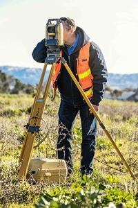 Economical 2" Accurancy Reflectorless 500m Topcon Gm 52