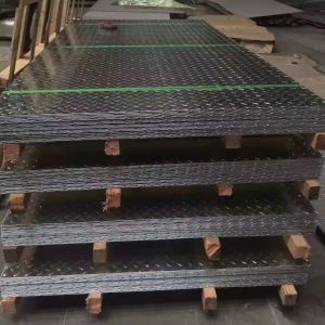 Cold Rolled 304 Stainless Steel Plate Checkered Anti Slip