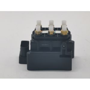 Mercedes W221 W166 X166 Air Suspension Parts 2123200358 2513200058 0993200058