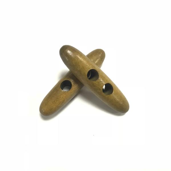 Fashion two holes high-grade natural environmental friendly wooden toggle button