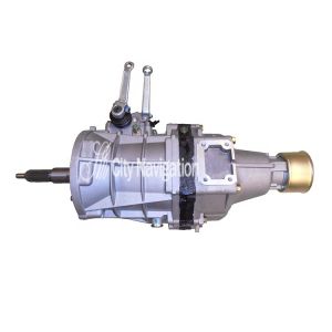 Quality 63cm*40cm*44cm Hiace V Kasten Manual Transmission Gearbox Assembly For Toyota 3L for sale