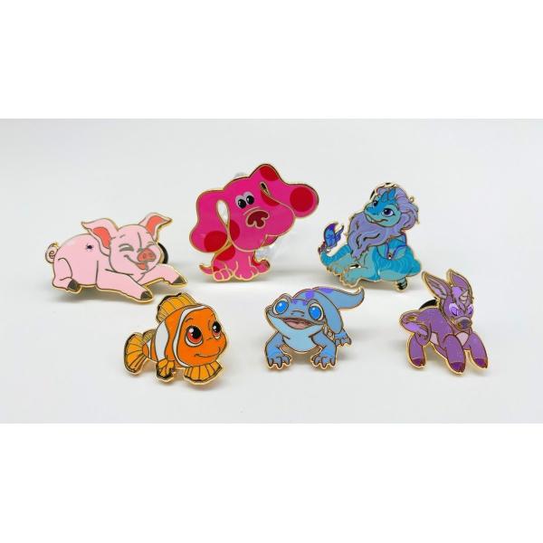 Souvenir Vintage Custom Lapel Pins Custom Enamel Pins For Business Conferences