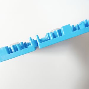 PP Tiles Shock Absorption for Outdoor Sports Gym Flooring in Black and Yellow