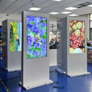 55 Inch Waterproof Outdoor Digital Signage with 10-Point Capacitive Touch and 50000H Lifespan LCD Advertising Kiosk