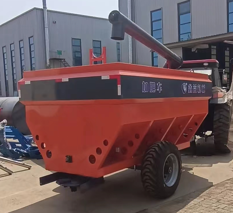 Tractor-Pulled Grain Fertilizer Spreader 3-9 m3 Capacity