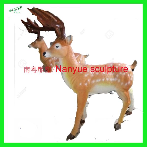 customize size animal fiberglass statue large milu deer model as decoration statue in garden /square / shop/ mall