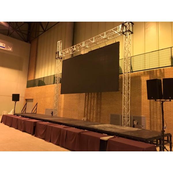 Die Casting Outdoor LED Screen P8 1/4 Scan For Flexible / Quick Installation