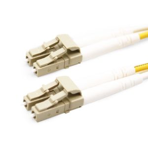 Arista Networks QSFP-8LC-AOC15M Compatible 15m (49ft) 40G QSFP+ to 8 LC