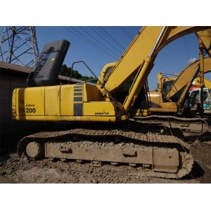 Quality used Komastu PC200-6 excavator originally from Japan for sale
