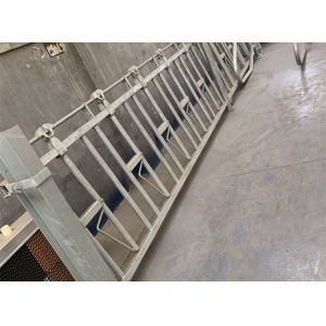 1.8/2/2.4meters Cattle Headlock Feeder Hot Dip Galvanized Livestock Panels