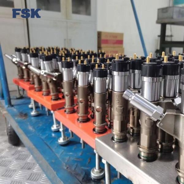 Buy 4914505 4914537 3054216 4914308 Fuel Injector Suitable For Cummins NT855 Engine at wholesale prices