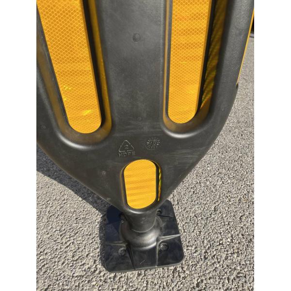 Road Safety Warning Reflective Traffic Sign Delineator Board Lane Separator Divider