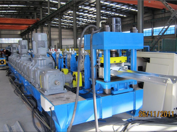 2/3 Waves Beam C Post Road 5mm Crash Barrier Roll Forming Machine