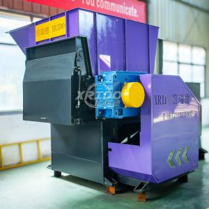 China High Quality Rubber Single Shaft Shredder Waste Plastic Rubber Recycling on sale