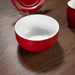 Passion Red Colorful Porcelain Plates 3pcs Christmas Lifestyle