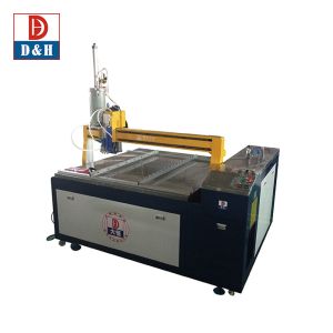 Quality Customizable Automatic 3 Axis Dispensing Equipment for Different Materials and Shapes for sale