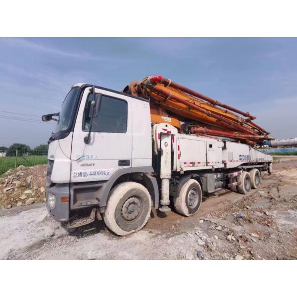 Original Condition 56 Meter Zoomlion Concrete Pump Truck with 6 Boom Sections