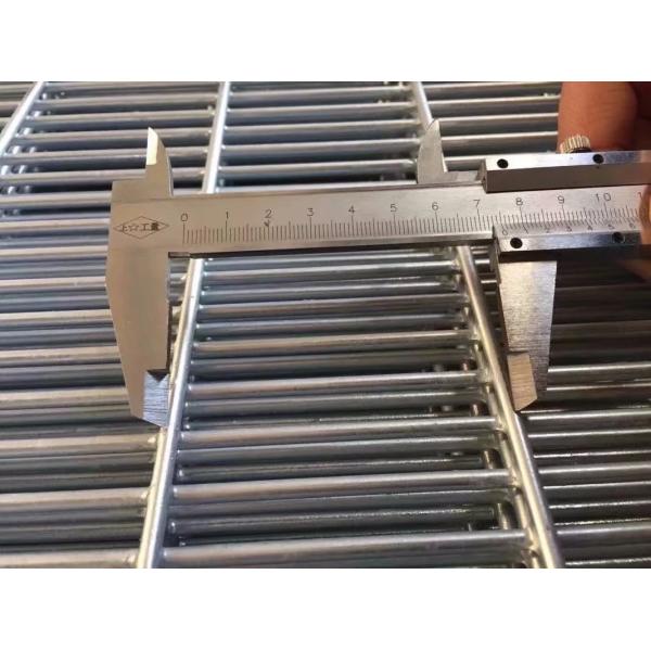 South Africa Clearvu Anti-Climb Prison Fence Panels 358 High Security Anti Climb Fences