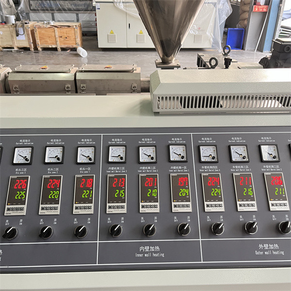 Speed Pipe Production with Double Wall Corrugated Pipe Making Machine 120-200kg