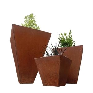 Laser Cut Polygona Rusted Coten Steel Planter Boxes For Garden Decorative