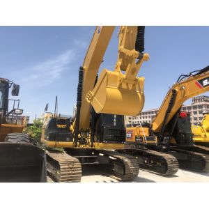 Second Hand Excavator CAT 320D2 112 kW Japan Origin in Excellent Condition for