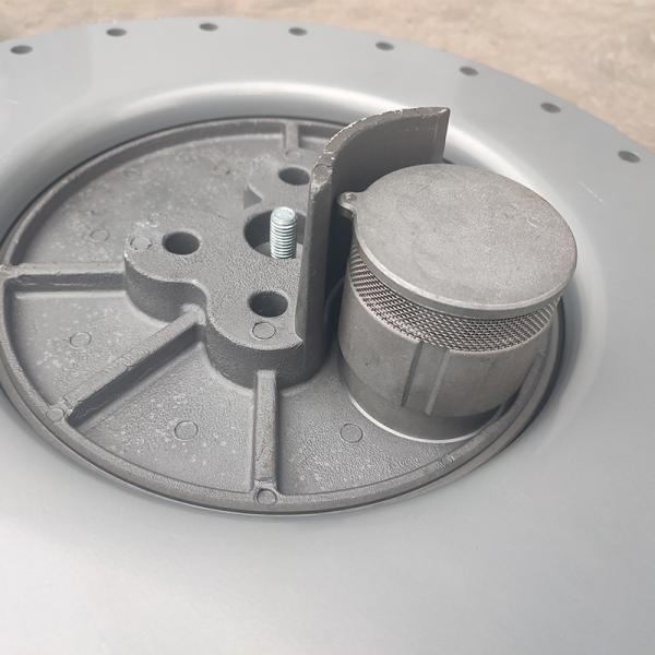 Easy-to-Install Carbon Steel 16 Inch Clamp Manhole Cover for Tank Truck
