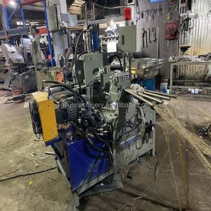 550W 2.2kW Knife Brush Making Machine for Crimped Wheel Wire Brushes at