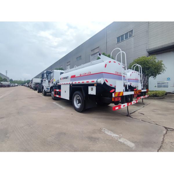 DONGFENG 4x2 Drive Wheel Fuel Bowser Truck 8000L Tank Diesel Manual Transmission New Condition Water Fuel Refueling Vehicles