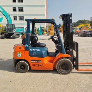 TOYOTA 30 Forklift LPG Dual Use Of Oil And Gas Toyota Forklift Second Hand
