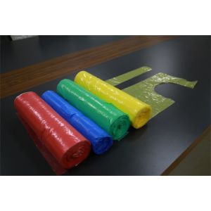 Food Grade Plastic Disposable Adult Aprons 690x1070mm Eco Friendly Non Toxic