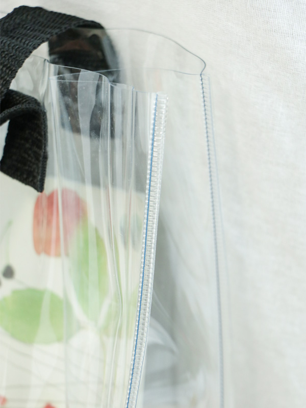 Waterproof PVC Tote Bag , 30*35*12cm PVC Gift Bag With Logo / Black Handle