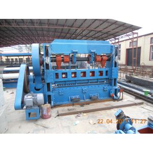 China Mesh Width 0.5-8mm Expanded Metal Machine Thickness 0.5-8mm on sale