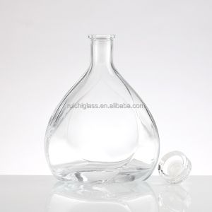 Hot Stamping Super Flint Glass Bottles for Vodka Whisky in Manufacturing Process