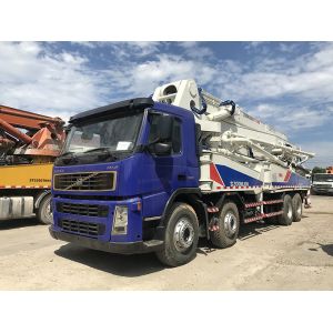 Quality Zoomlion Refurbished Used Concrete Pump Truck Volvo Chassis FM400 for sale