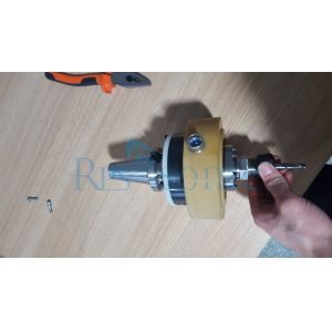 Vertical Ultrasonic Machining Tool 1000W Ultrasonic Milling Components