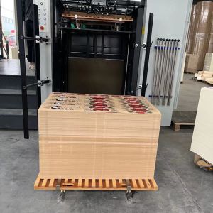 China Disposable Offset Printed Die Cut Paper Coffee Sleeves PE Coating on sale