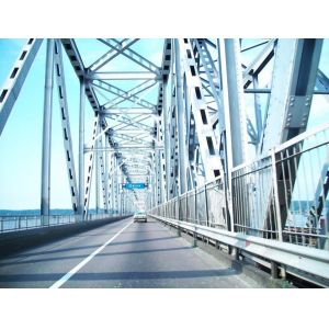 Customized Steel Structure Bridge Wide Span Metal Pedestrian Bridge For Pile