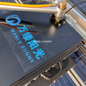Customized Request Photovoltaic Washing Machine Robot with Solar Panel Cleaning