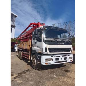 Truck Mounted Pump Concrete Boom Pump Delivery with Vibrating Amplitude 2.6mm