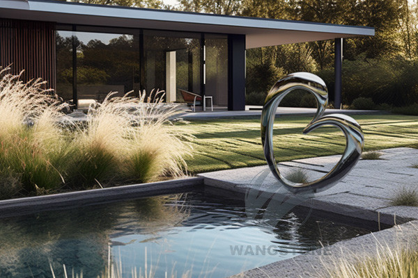 Buy Garden Yard Modern Art Mirror Polished Love Heart Sculpture at wholesale prices