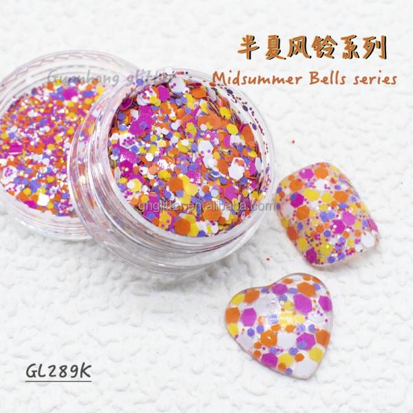 OEM Shiny Chunky Polyester Christmas Glitter Mix Powder Solvent Resistance Midsummer Bells